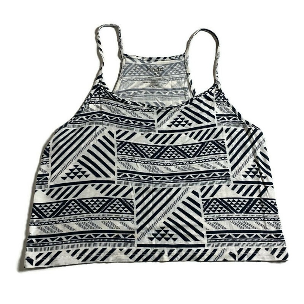 🤎3/$25 Black and white Crop top
